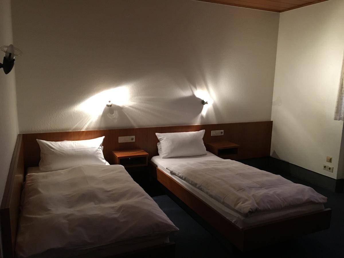 Zip Hotel Lingenfeld Ngoại thất bức ảnh