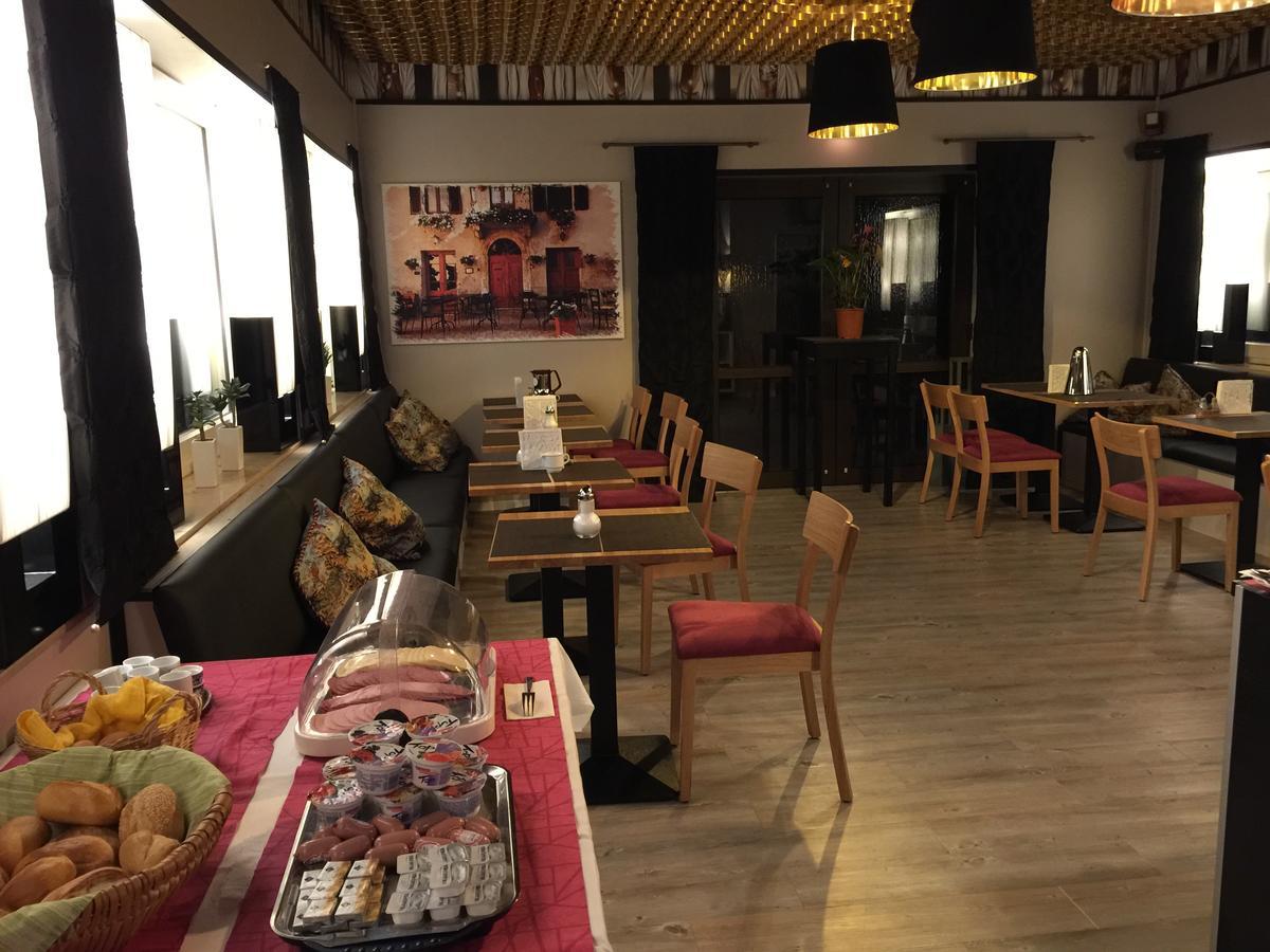 Zip Hotel Lingenfeld Ngoại thất bức ảnh