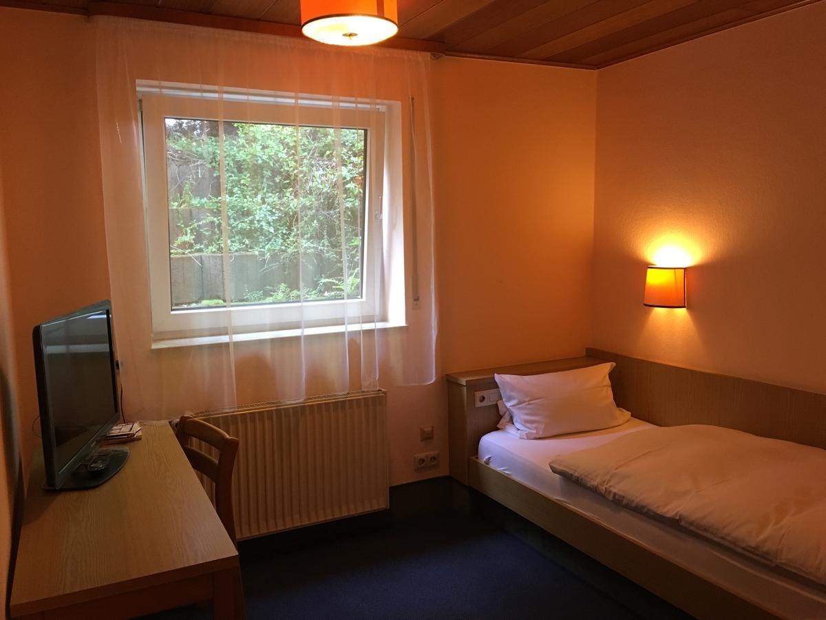 Zip Hotel Lingenfeld Ngoại thất bức ảnh