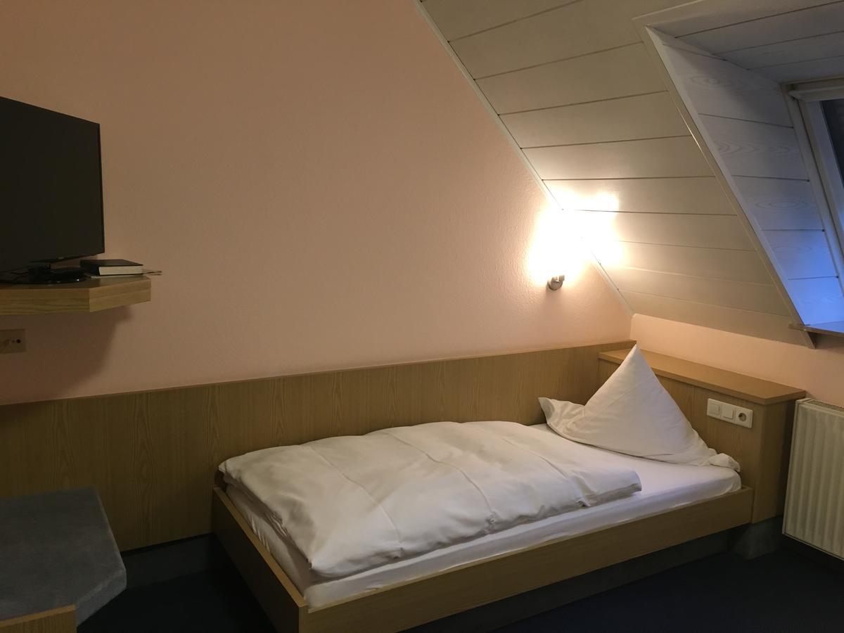 Zip Hotel Lingenfeld Ngoại thất bức ảnh