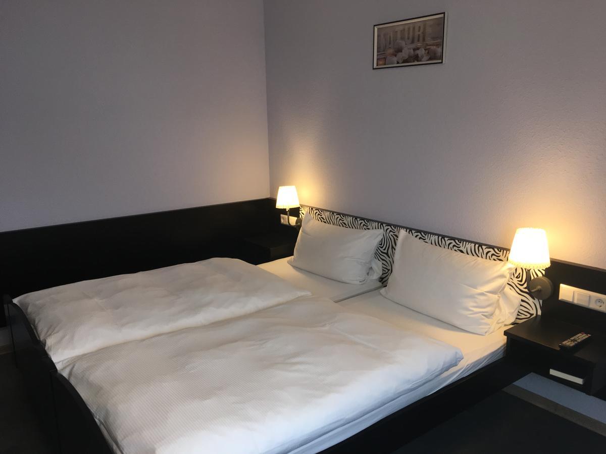 Zip Hotel Lingenfeld Ngoại thất bức ảnh