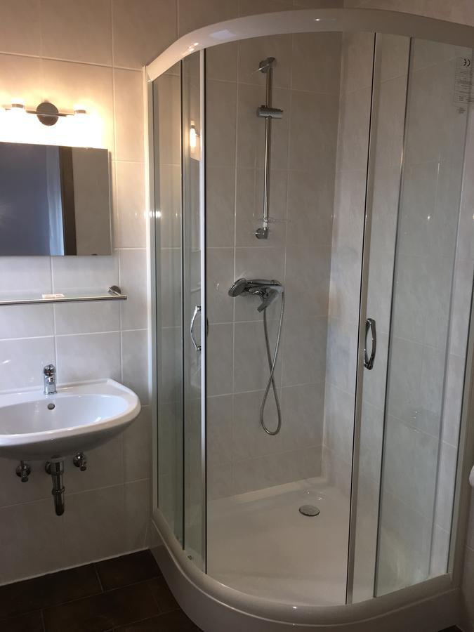 Zip Hotel Lingenfeld Ngoại thất bức ảnh