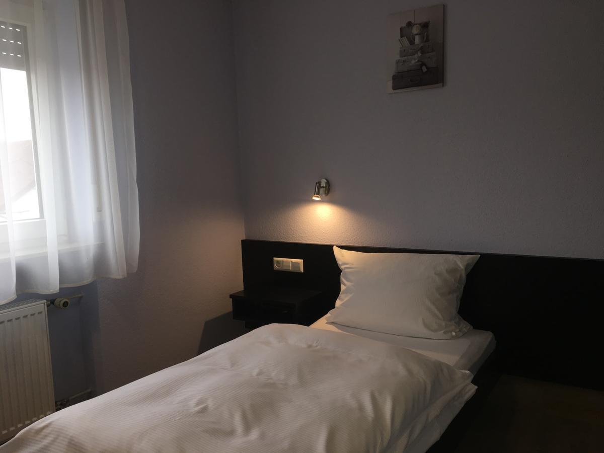 Zip Hotel Lingenfeld Ngoại thất bức ảnh