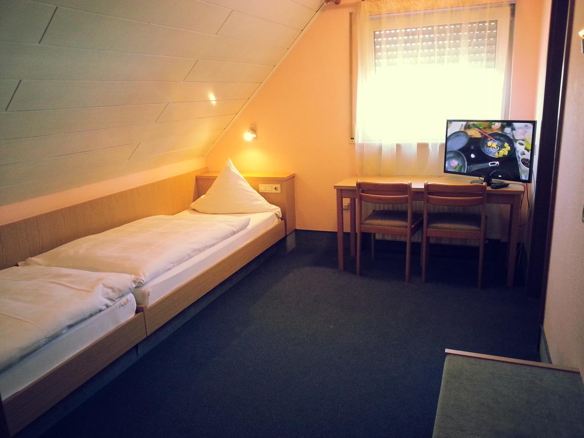 Zip Hotel Lingenfeld Ngoại thất bức ảnh